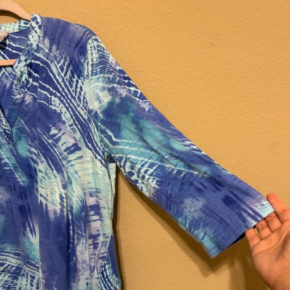 Chico's Tie Dyed Sharkbite Hem Tunic Top Womens Size 3 US XL Blue Boho Beachy - Picture 6 of 8